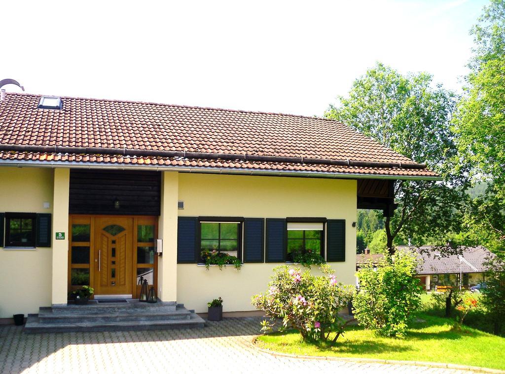 Ferienwohnung Im Landhaus Am Nationalpark Ludwigsthal Extérieur photo